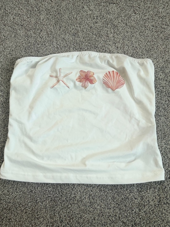 SHEIN Tops - SHEIN White Strapless Tube Top with Pink Shell Accents